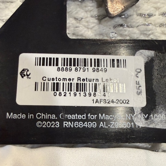 Alfani Beige Bow Tie and White Pocket Square Set - Picture 2 of 5